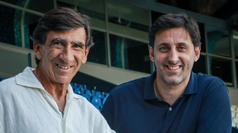 Apuntó contra River: Gustavo Costas dejó una frase picante en la pretemporada de Racing