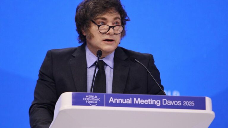 Javier Milei se presenta en la vidriera global de Davos: cómo fueron sus últimos discursos en el Foro