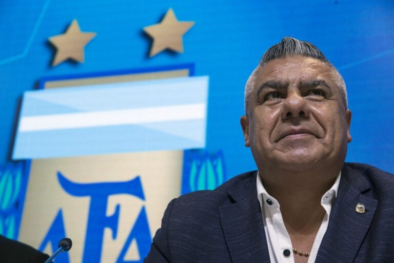 Ahora los argentinos varados en la guerra del Golfo piden que los rescate el Chiqui