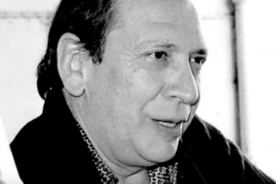 Escenario del Mundial 78 con símbolos de la dictadura militar argentina