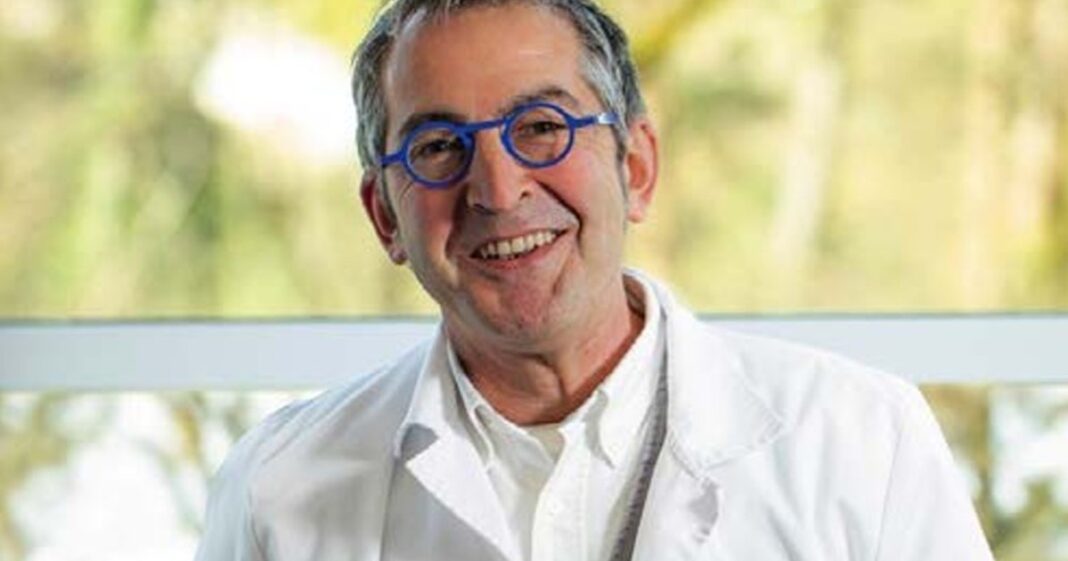 Neurólogo Pablo Martínez-Lage Álvarez hablando sobre deterioro cognitivo y señales de alarma.