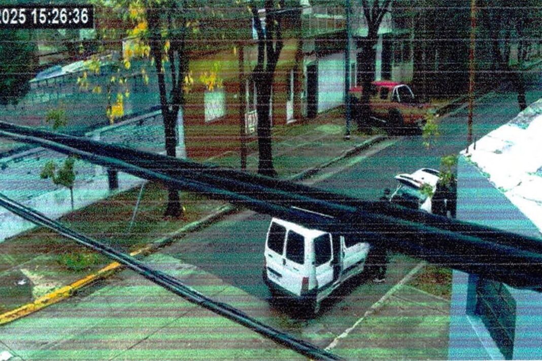 Gráfico que muestra la tendencia descendente de los secuestros extorsivos en Argentina desde 2015 a 2025