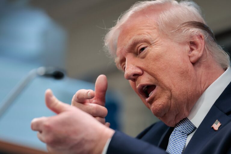 Donald Trump durante un discurso sobre política exterior.