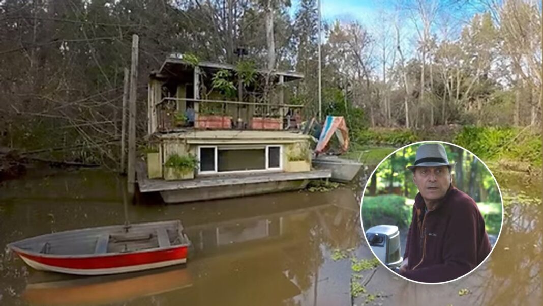 Casa flotante de Aníbal Guiser en el ecovecindario Hipocampo, sobre el río Luján