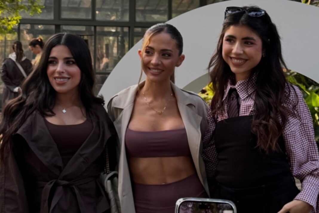 Camila Mayan, Valentina Cervantes y Carolina Calvagni en el lanzamiento de la línea Calvagni