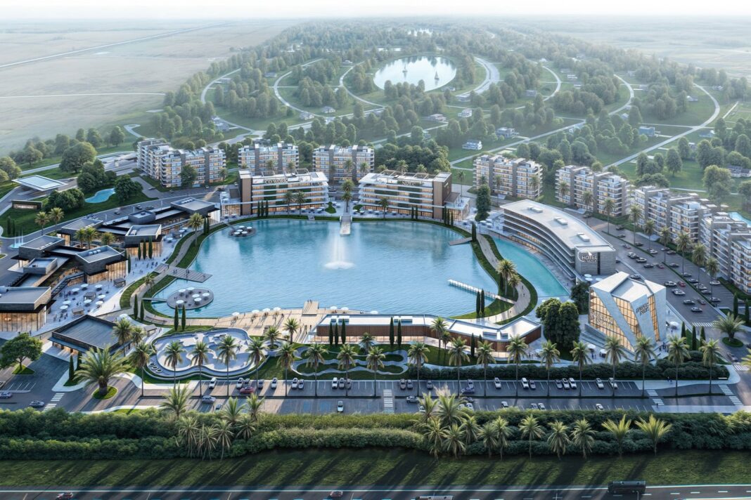 Vista del proyecto Puerto Nizuc en Hudson, con torres residenciales en construcción