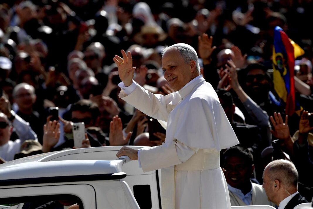 El papa León XIV durante un acto en el Vaticano