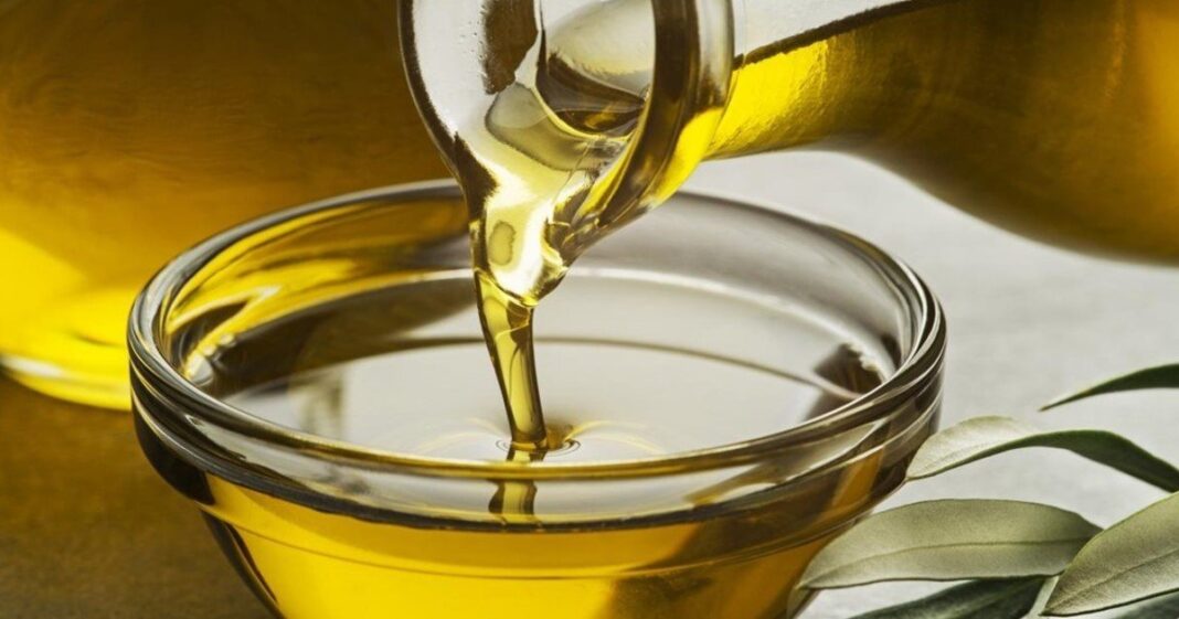 Productos prohibidos por ANMAT: dentífrico, aceite de oliva y químicos para piletas