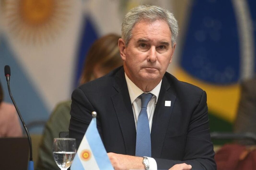 Canciller Pablo Quirno en conferencia de prensa