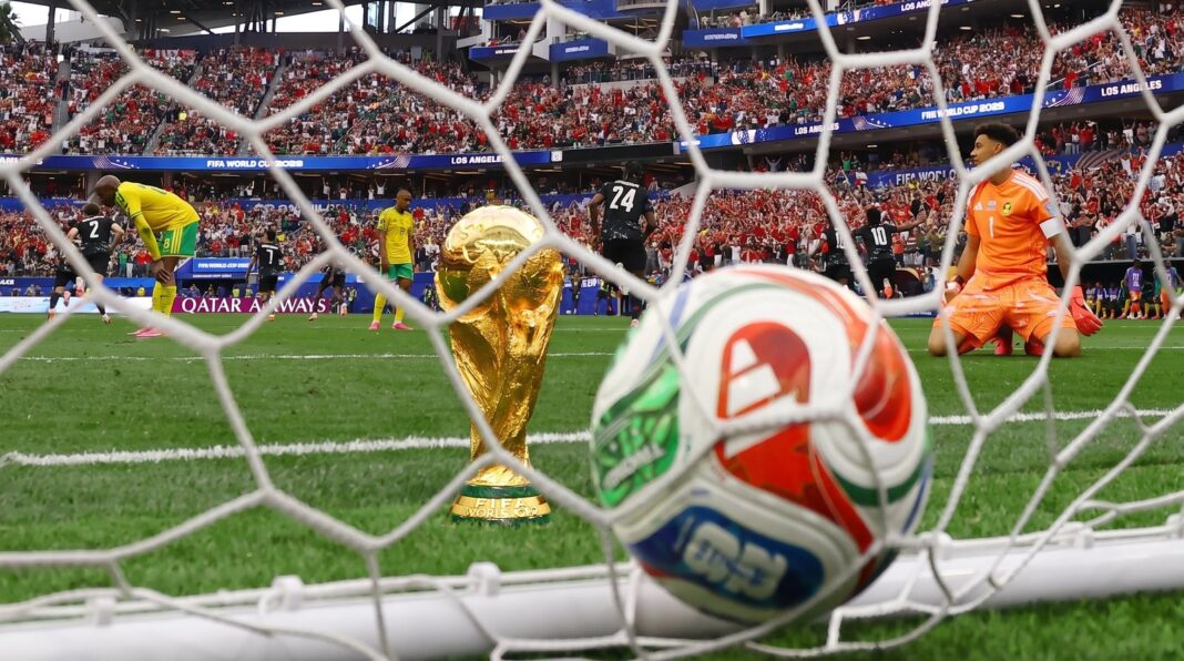 Partido de fútbol del Mundial 2026 entre Sudáfrica y Canadá