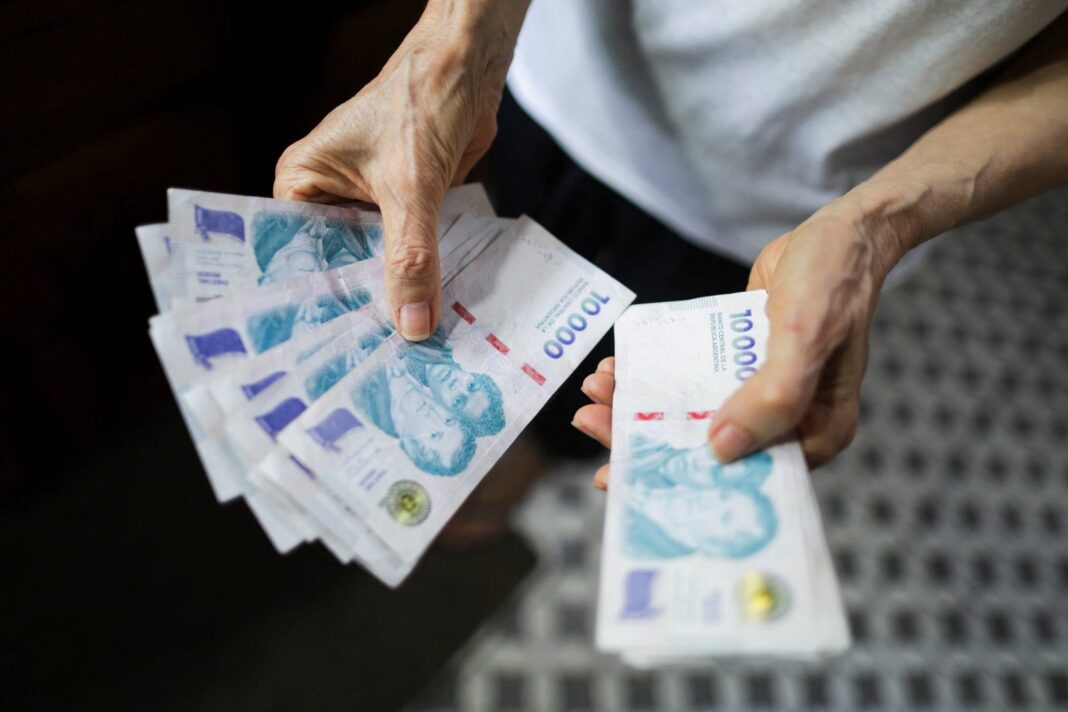 Boletín Oficial con decreto 553/2026 sobre actualización salarial