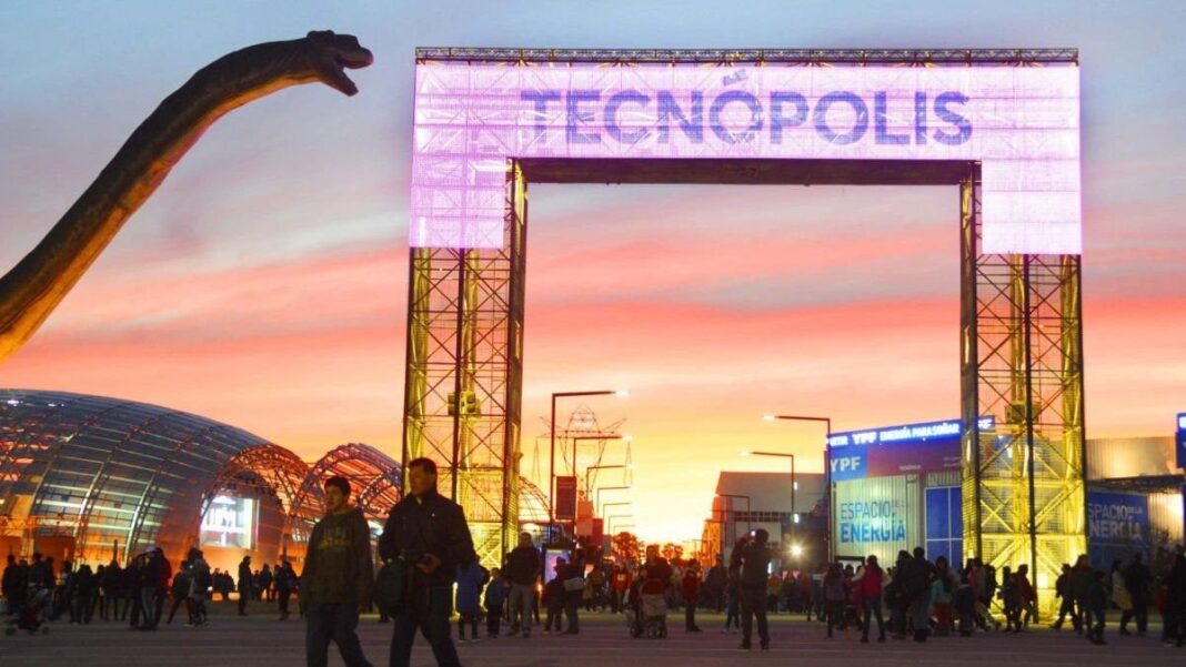 Vista aérea del predio de Tecnópolis en Villa Martelli