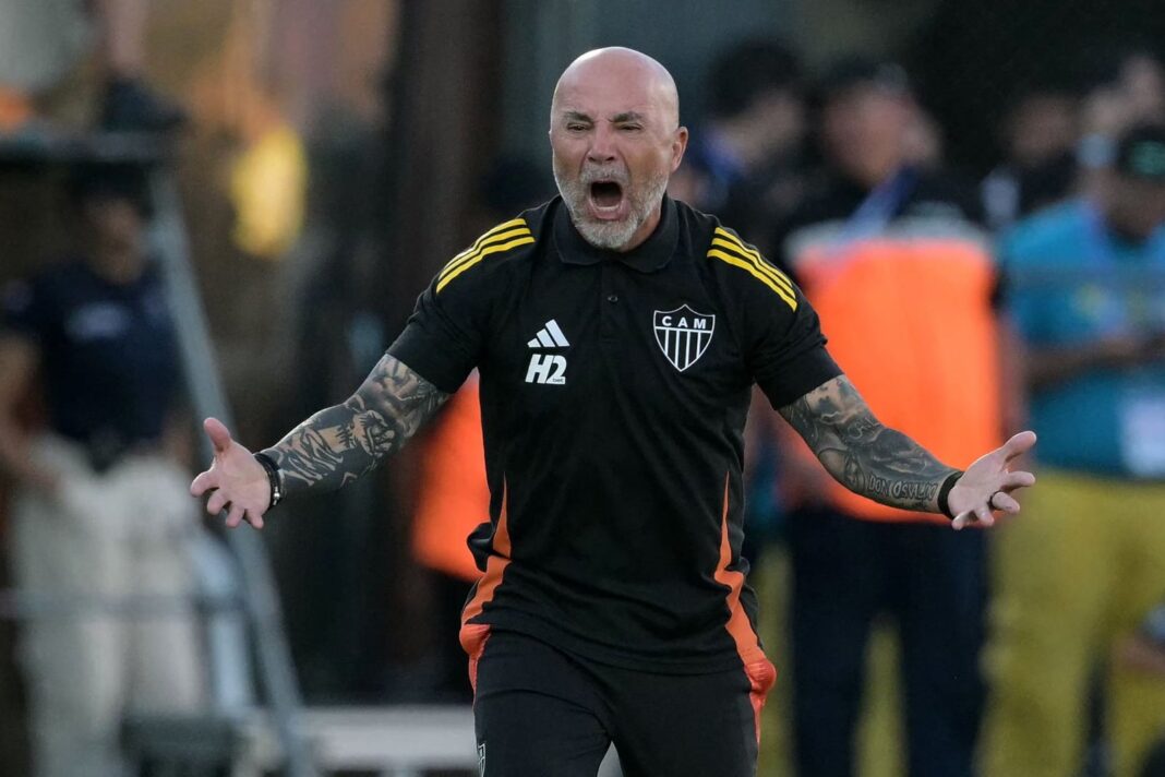 Jorge Sampaoli durante una conferencia de prensa