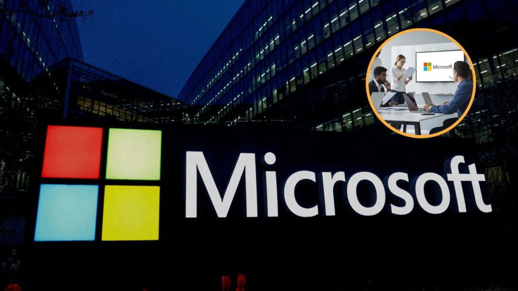 Empleados de Microsoft Japón en una oficina durante el experimento de semana laboral de cuatro días