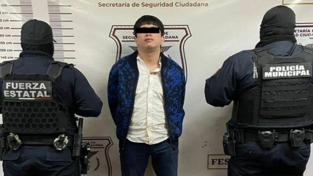 Fotografía de Laureano Carrillo Rodríguez, secretario de Seguridad Ciudadana de Baja California, en conferencia de prensa