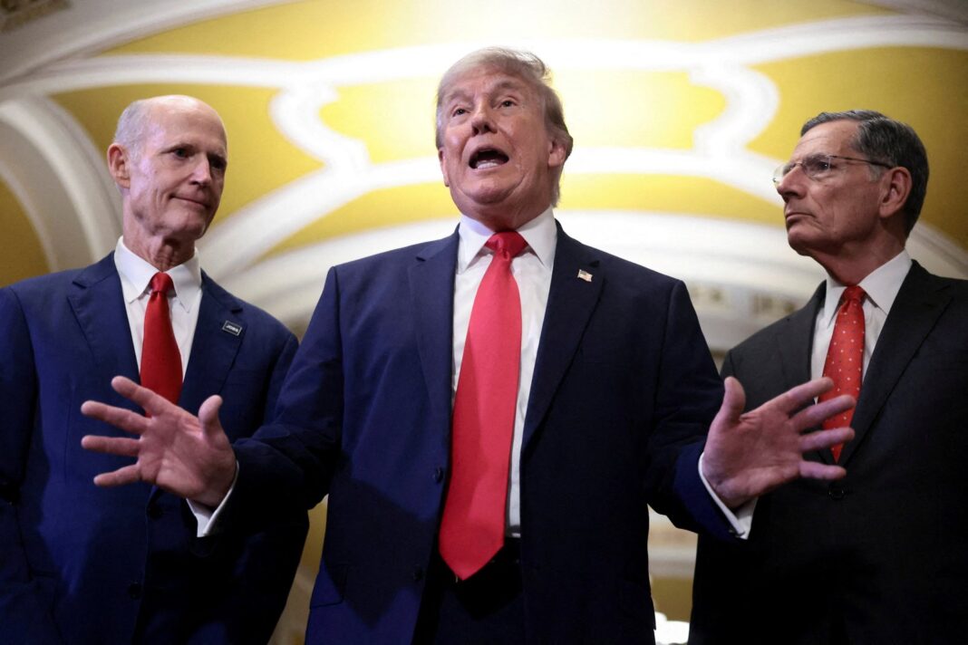 Fotografía del presidente Donald Trump en la Casa Blanca
