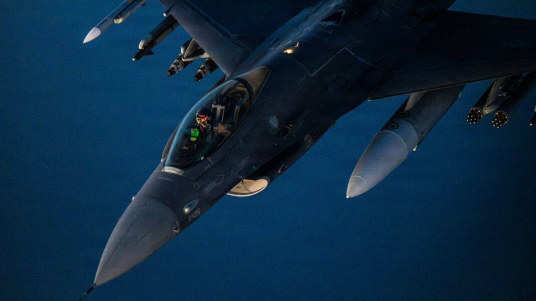Aviones de combate estadounidenses en operación militar