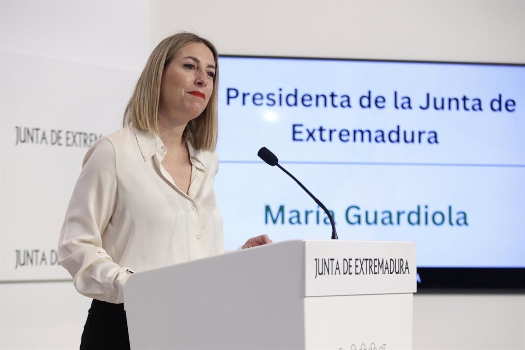 María Guardiola en declaraciones sobre el incendio de Los Gallardos