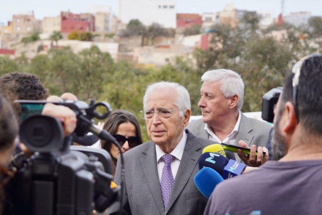 Valla fronteriza de Melilla