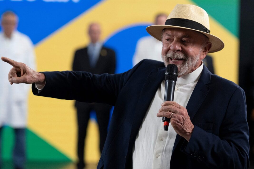 Luiz Inácio Lula da Silva hablando en un acto político en Brasilia