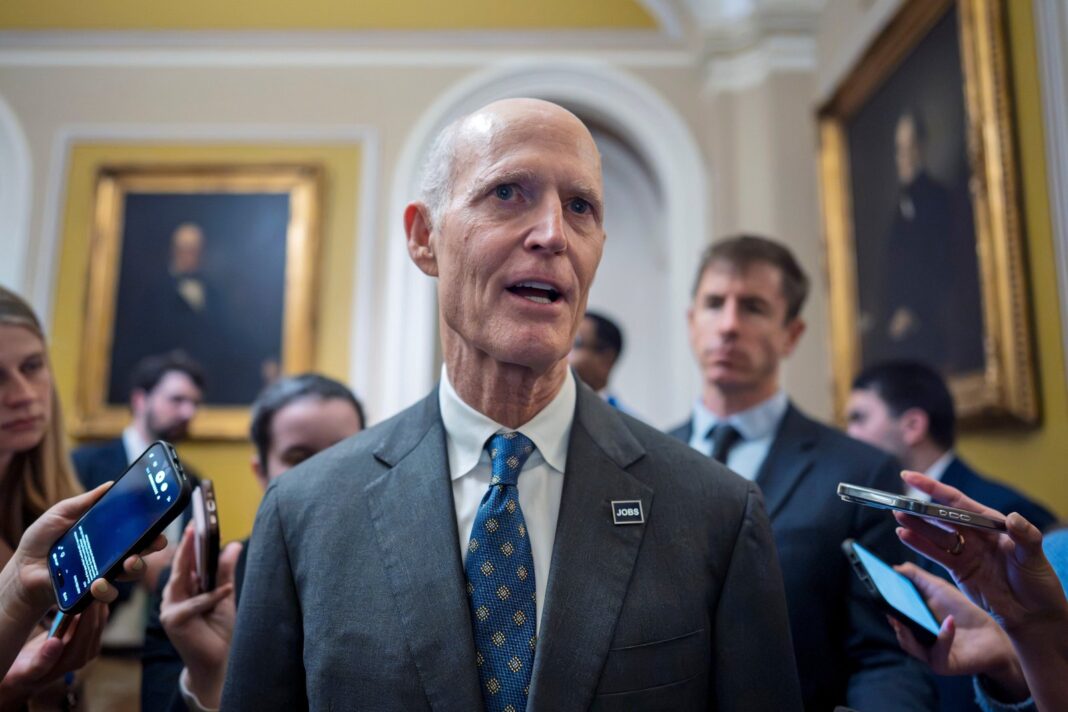 Senador Rick Scott en entrevista radial