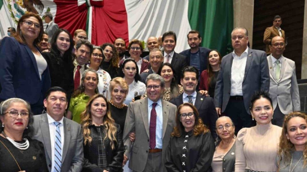 Sesión de la Cámara de Diputados en San Lázaro