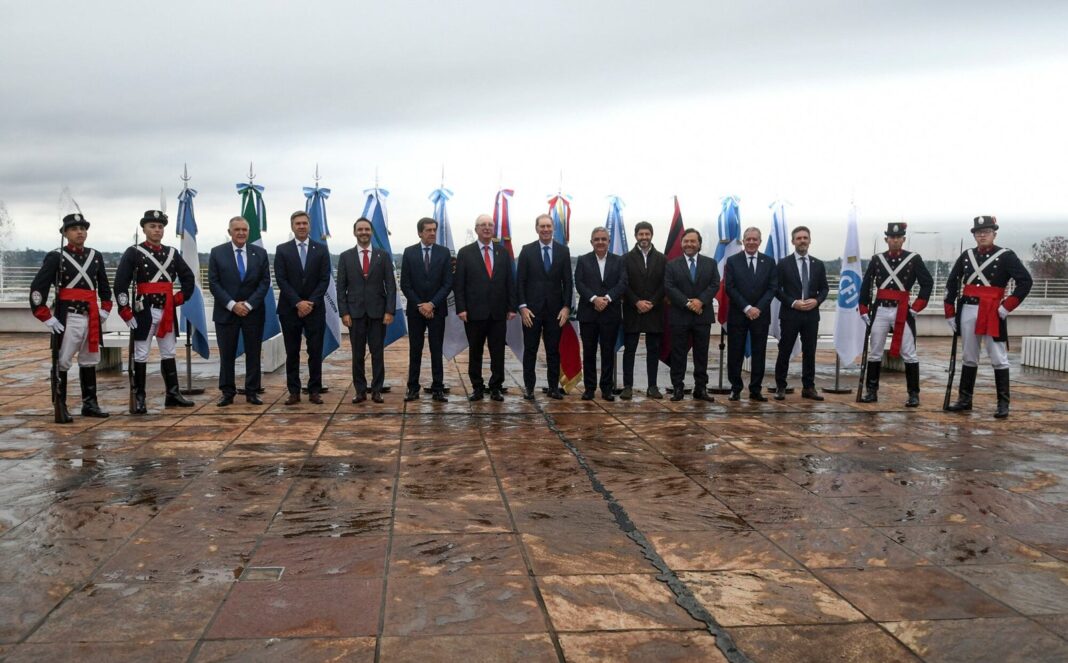 Asamblea de gobernadores del Norte Grande en Misiones