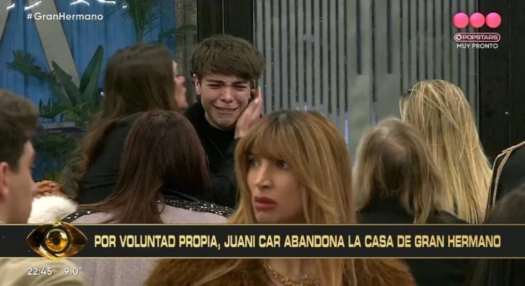 Juanicar abandonando la casa de Gran Hermano