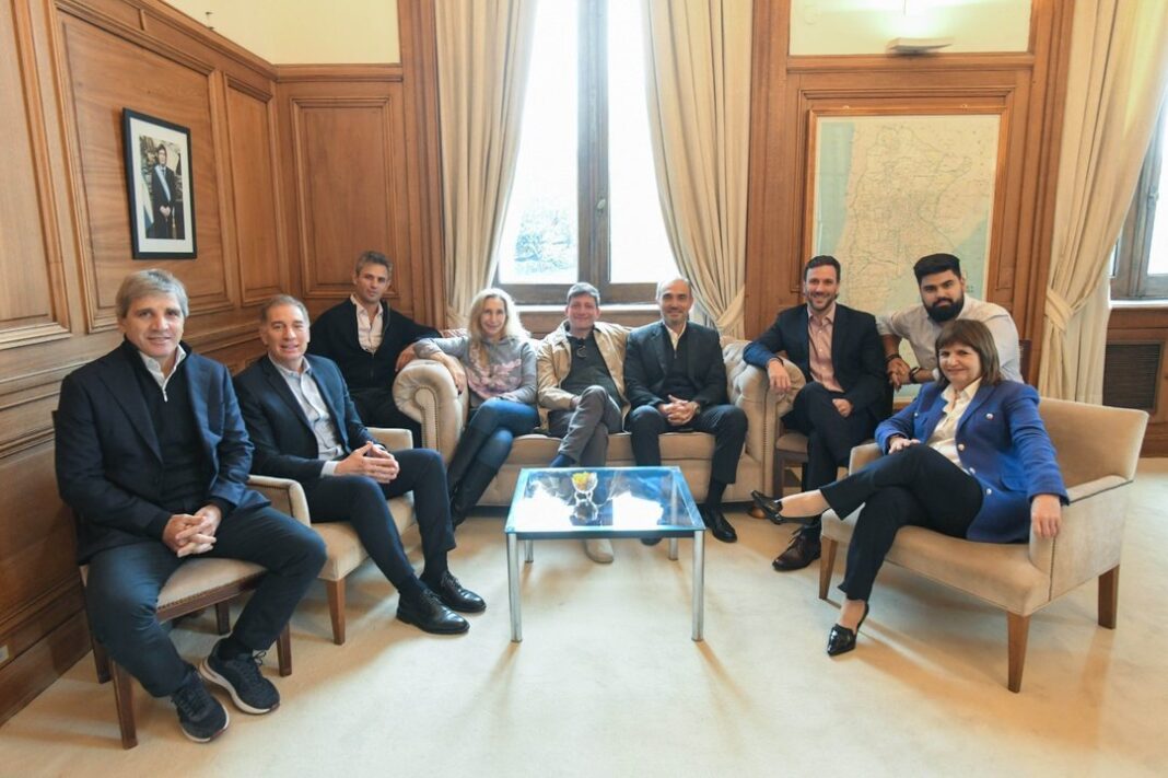 Reunión de la Mesa Política del Gobierno en Casa Rosada