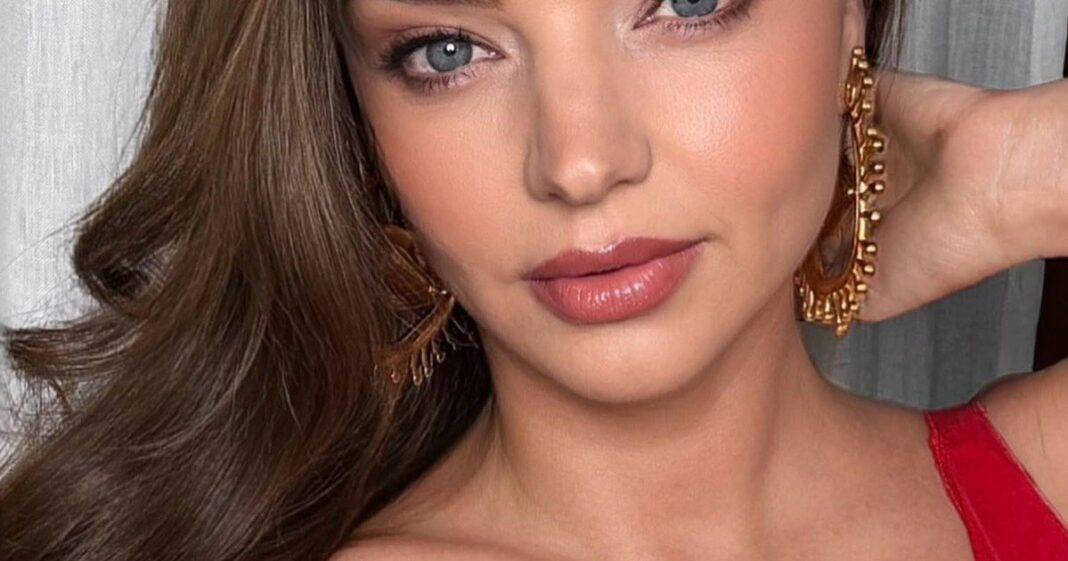Miranda Kerr en una entrevista sobre meditación
