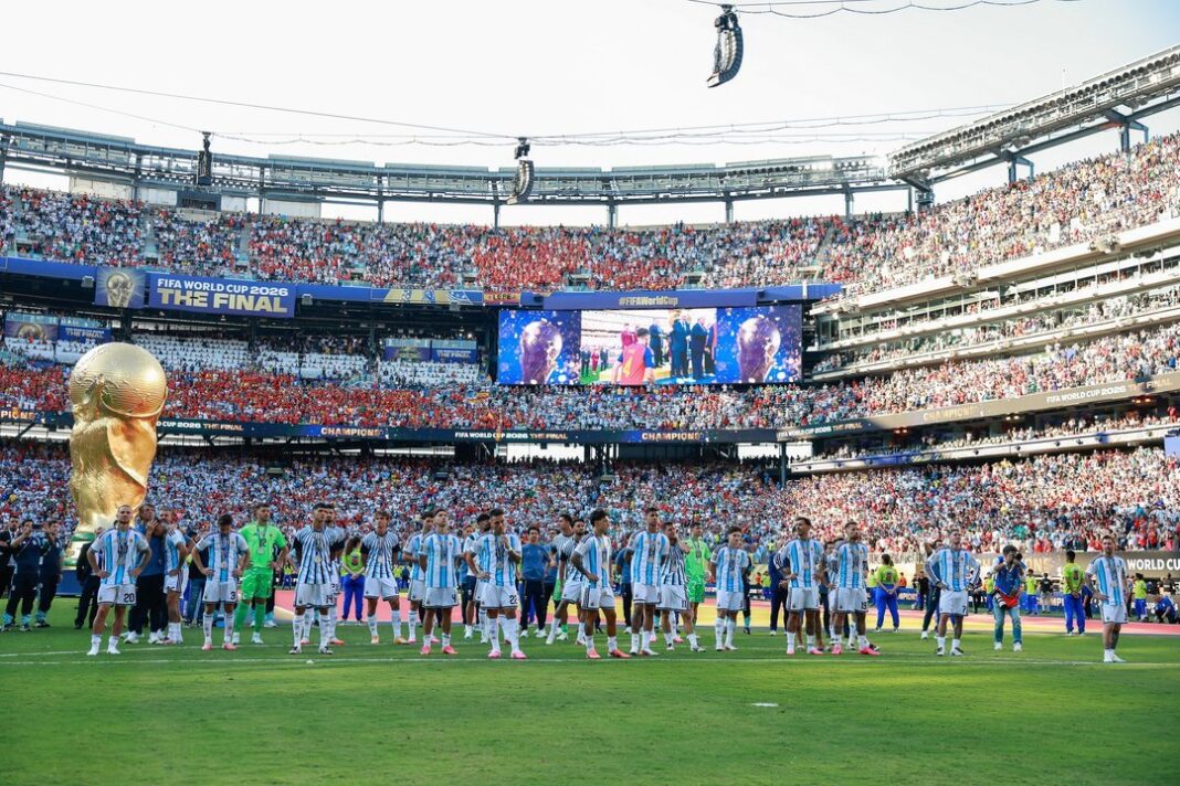 Jugadores de la Selección argentina en el campo de juego