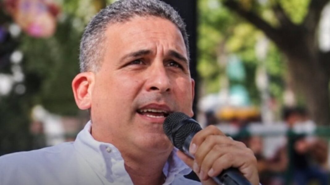 Javier Oropeza, exalcalde venezolano detenido tras volver del exilio