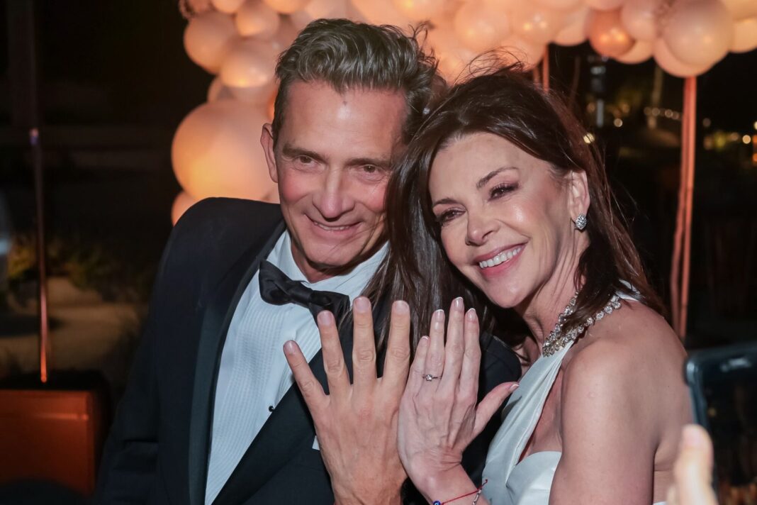 Fabiana Araujo y Marcelo Dimini en su boda en un rooftop de Palermo