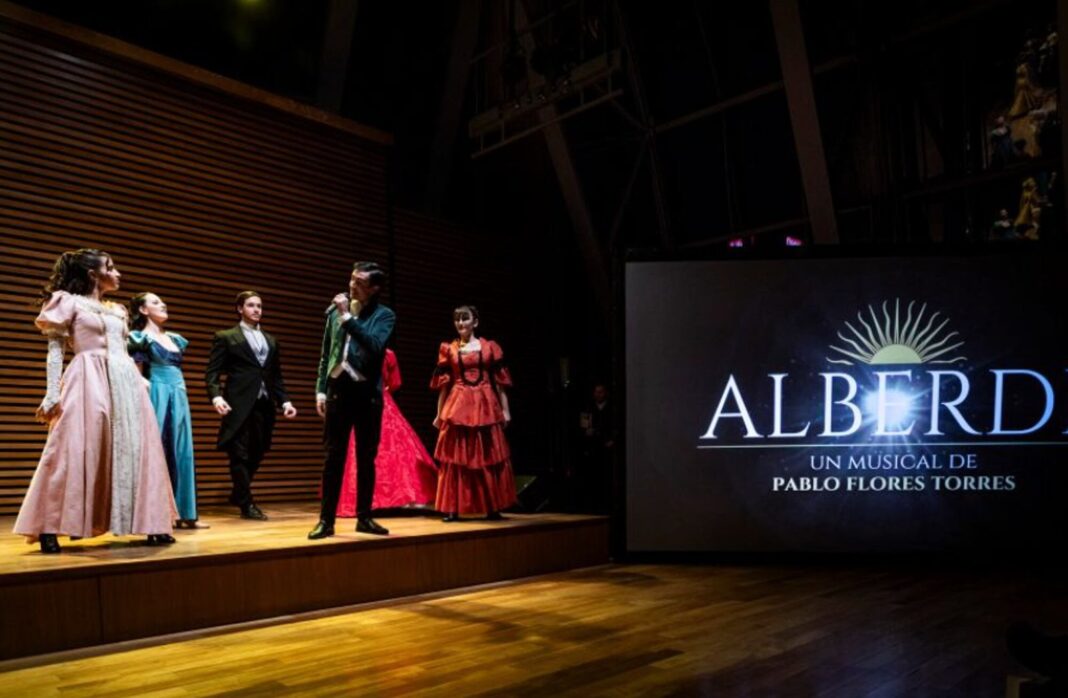Presentación de la nueva edición de Bases de Alberdi en el Palacio Libertad