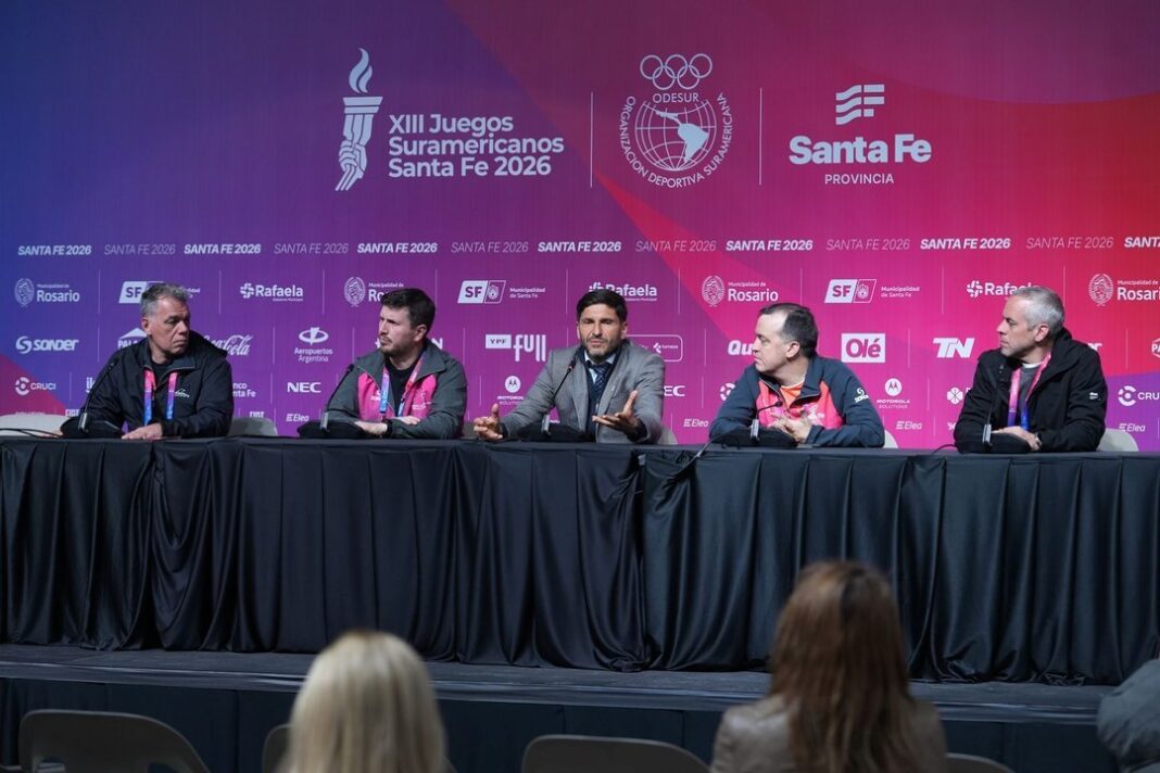 Maximiliano Pullaro durante la conferencia de prensa sobre los Juegos Suramericanos Santa Fe 2026