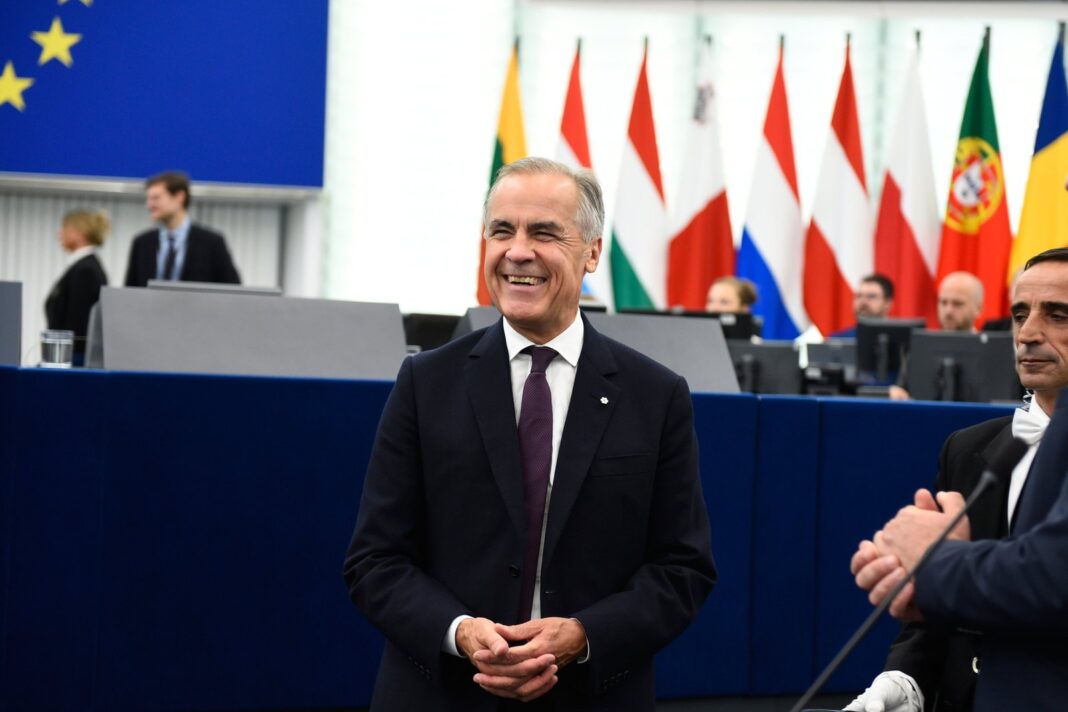 Ursula von der Leyen y Mark Carney en el Parlamento Europeo en Estrasburgo