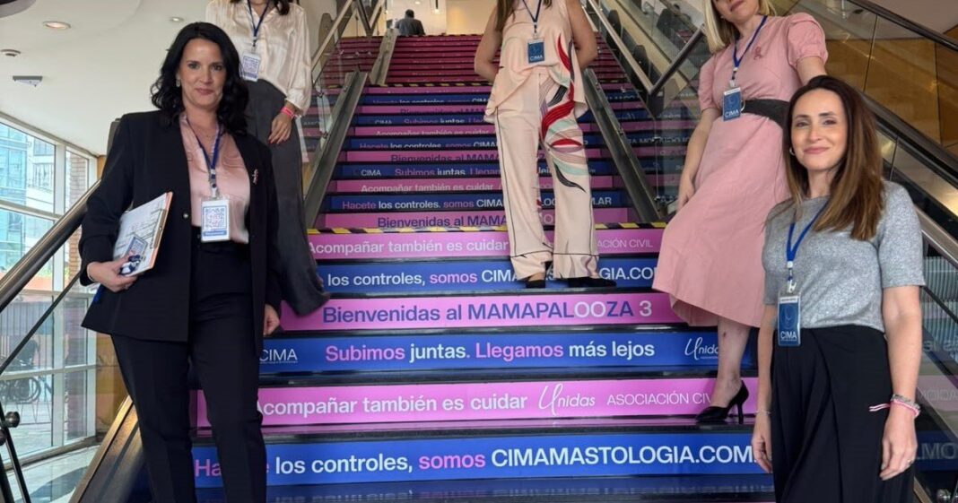 Asistentes en la tercera edición de Mamapalooza en La Rural