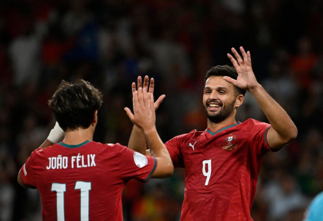 Jugadores de Portugal celebrando un gol durante el partido contra Noruega