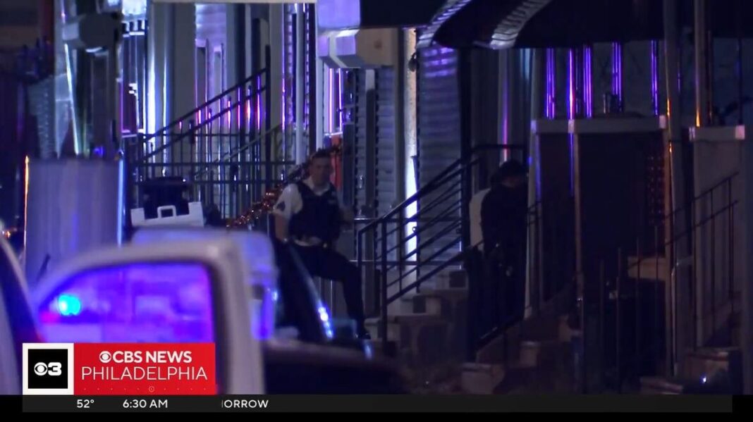 Escena del tiroteo en Filadelfia donde murió un policía